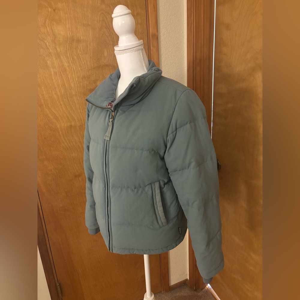 Patagonia Women's Puffer Down Blend Jacket in Light Blue - Picture 2 of 14